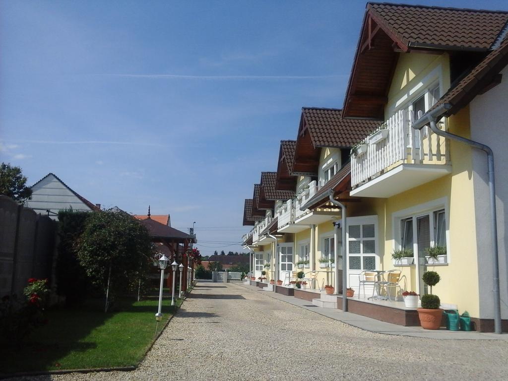 Petrovics Apartmanhaz 1 Bük 외부 사진