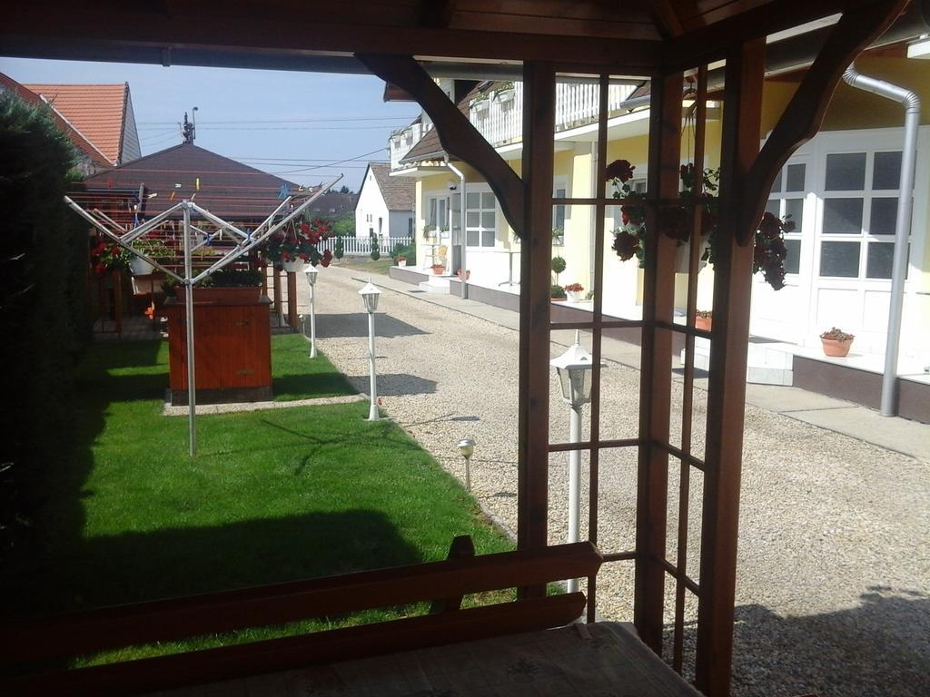 Petrovics Apartmanhaz 1 Bük 외부 사진