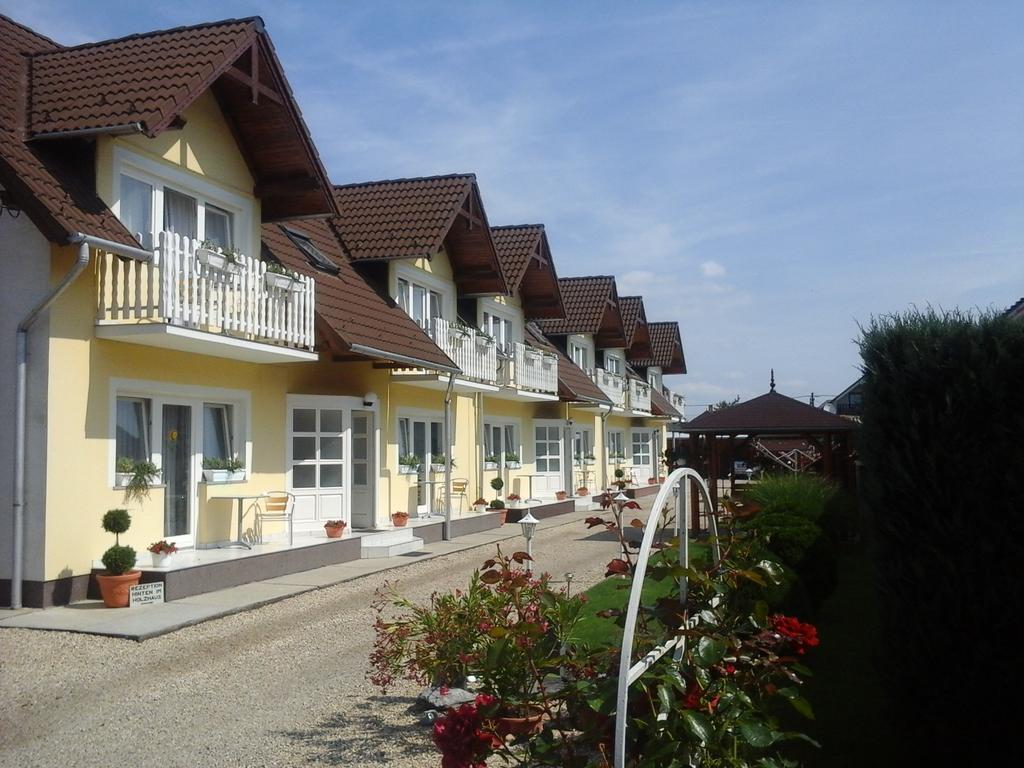 Petrovics Apartmanhaz 1 Bük 외부 사진