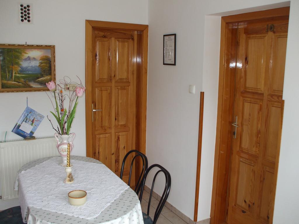 Petrovics Apartmanhaz 1 Bük 외부 사진